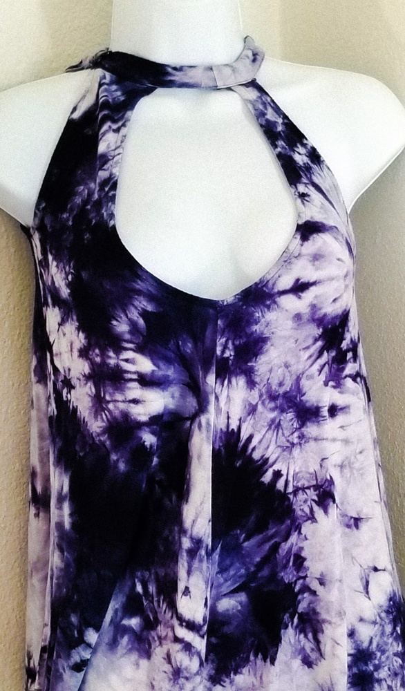 Wallflower choker tank top.